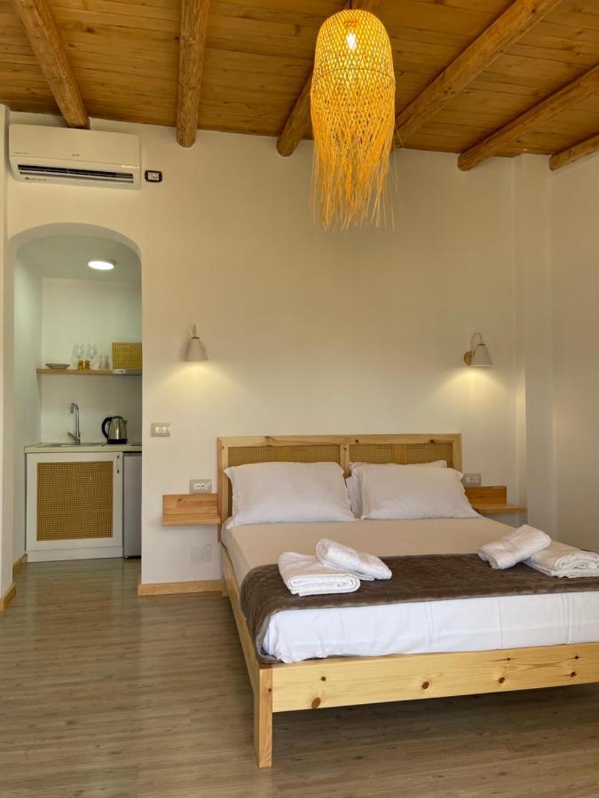 Milo Apartment